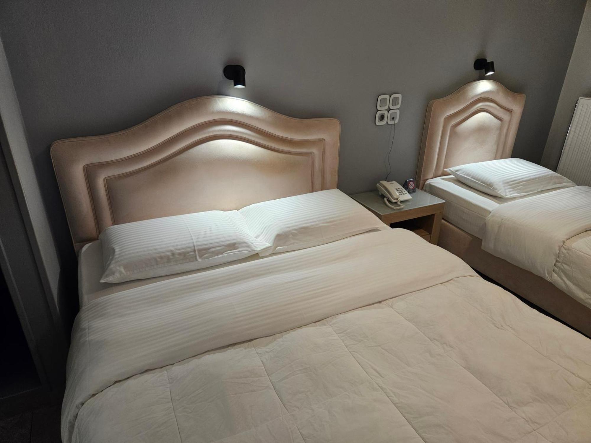Hotel Anastasia Volos Eksteriør billede