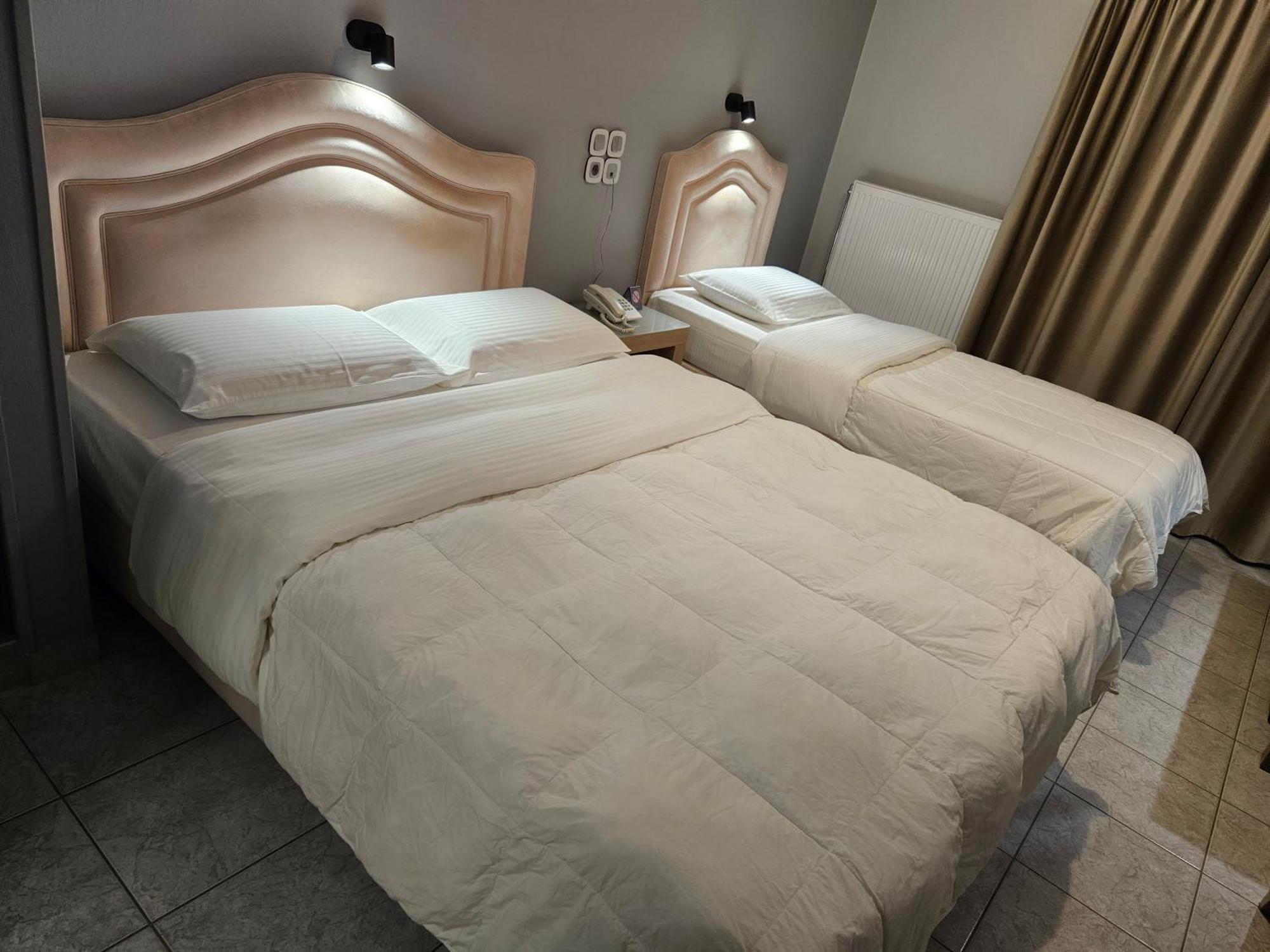 Hotel Anastasia Volos Eksteriør billede